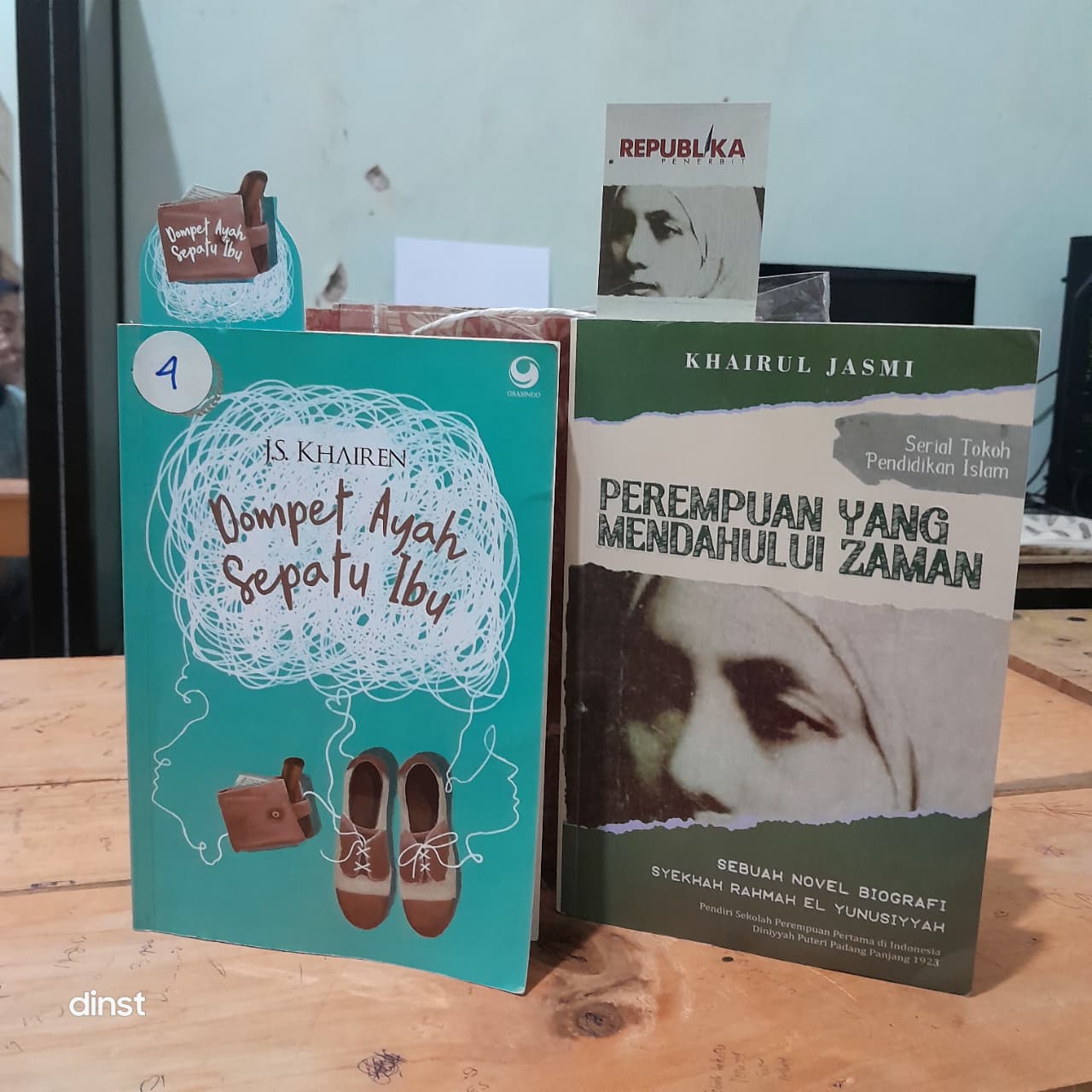 Dua Generasi, Satu Napas: Perjuangan Ayah dan Anak Mengangkat Isu Pendidikan